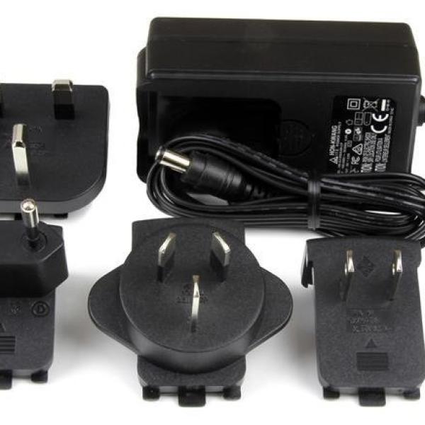 Alimentador 5VDC 3A SVA5M3NEUA c/ Adaptadores Viagem - STARTECH