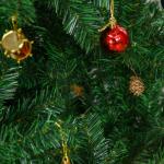 Árvore de Natal Artificial 210cm Ignífugo com 1036 Ramos 53 Decorações Folhas de PVC e Suporte Metálico Verde