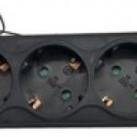Extensão Sextupla c/ Interruptor e 2 Portas USB - RIELLO