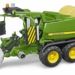 Camião John Deere C441R Enfardadeira de Rolos - BRUDER