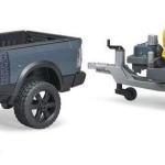 Carrinha RAM com atrelado e Roadster BRUDER