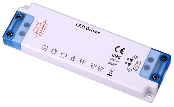 Transformador Electrónico p/ LEDs 12V 60W