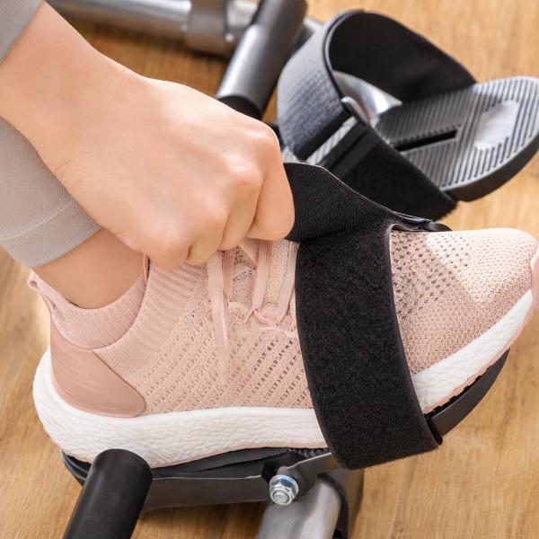 Máquina de Remo Hidráulico Dobrável com 4 Níveis de Resistência Ecrã Digital e Pedal Antiderrapante para Fitness em Casa Aço 129x70x70cm Preto e Prata