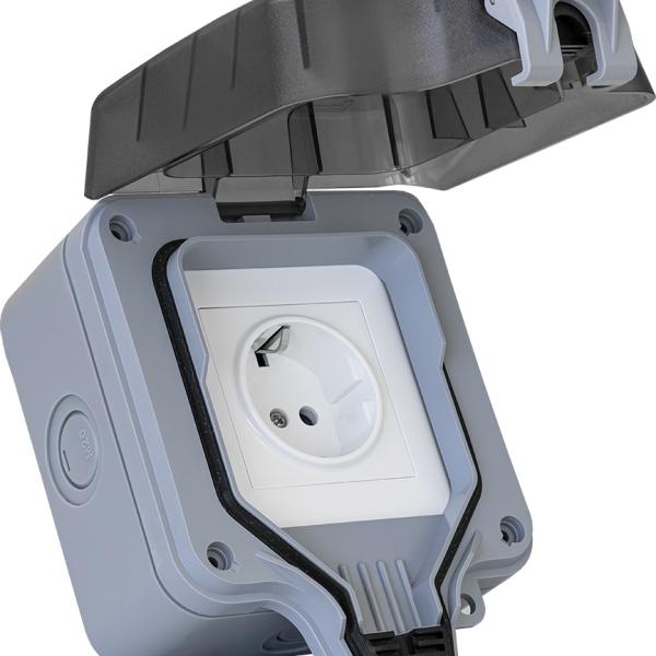 Tomada Estanque 16A p/ Carregamento de Carros Elétricos