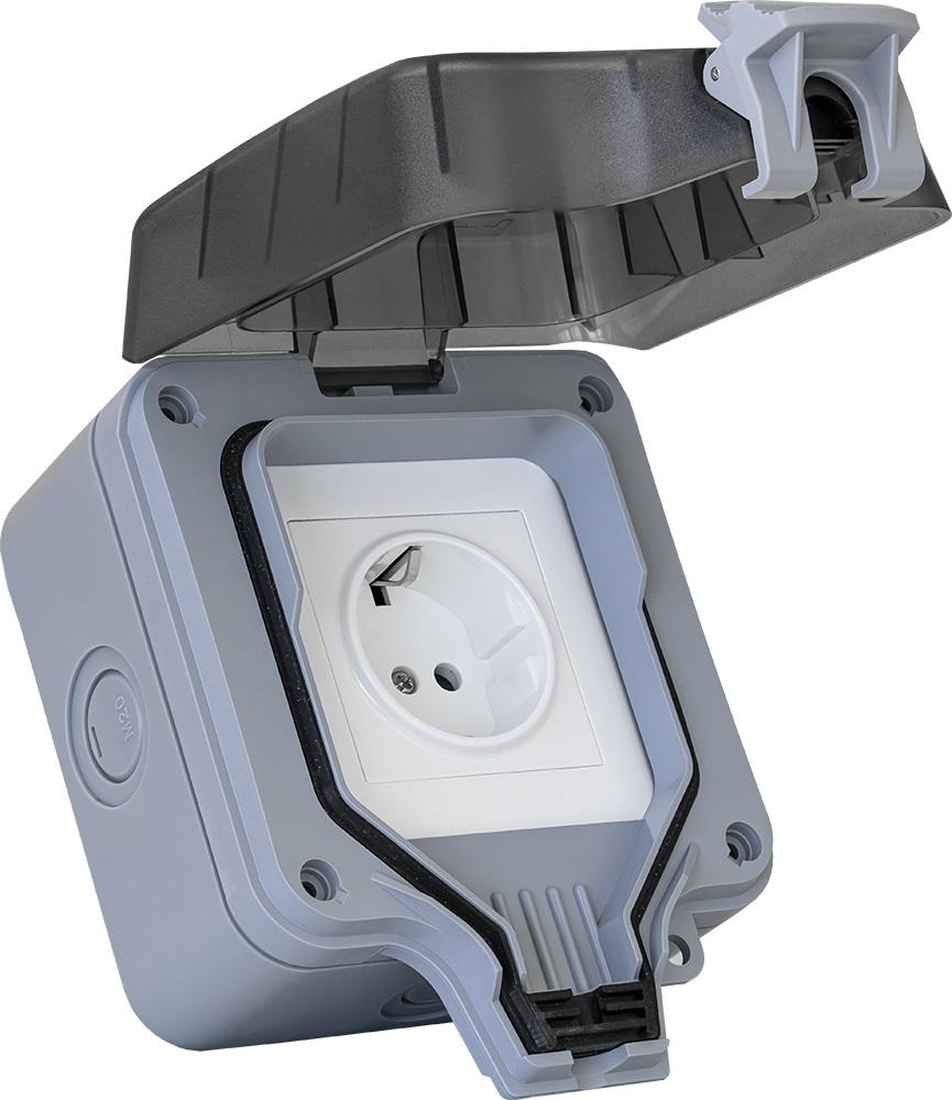 Tomada Estanque 16A p/ Carregamento de Carros Elétricos