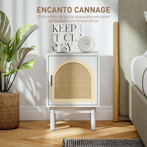 Mesa de Cabeceira com Porta de Vime Prateleira Ajustável e Pés de Madeira Estilo Boémio Mesa Auxiliar 40x35x58 cm Branco