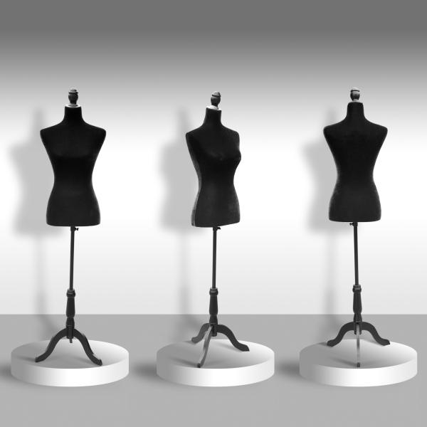 Manequim de Costura Feminino Manequim de Costura Ajustável a 130 - 168 cm com Tripé de Madeira Preto