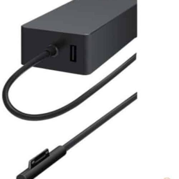 Transformador Microsoft Surface 65W — Recondicionado