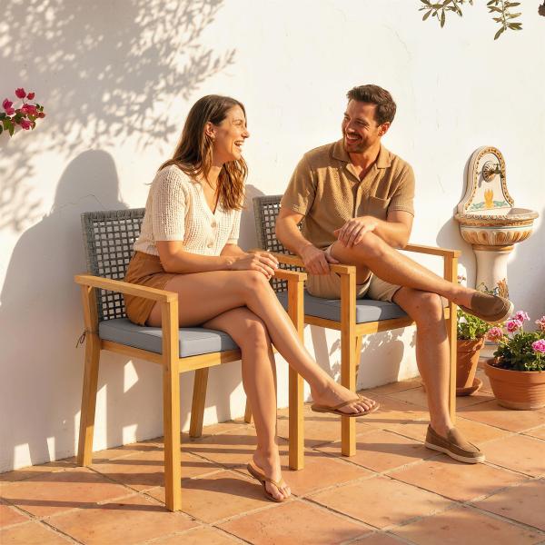 Conjunto de 2 Cadeiras de Jardim Exterior em Madeira Empilháveis com Almofadas Removíveis Braços Encosto 59x55x86 cm Madeira