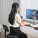 Banco Giratório com Rodas e Encosto Apoio para Pés Altura Ajustável Estofado em Couro Sintético 52x52x78 - 92 cm Preto