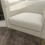 Poltrona Sala de Estar Individual em Borrego com Apoio para a Cabeça e Pés de Metal 71x65x90 cm Creme