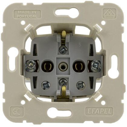 Tomada 2P+T SCHUKO 16A 250V Série ME21 - EFAPEL