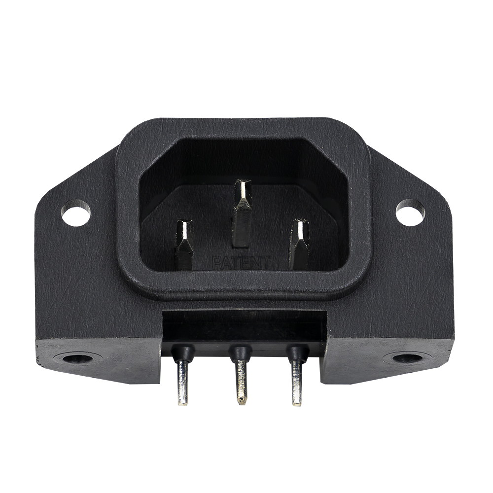 Ficha C.I. Macho Tripolar 10A 250V (IEC-C14)