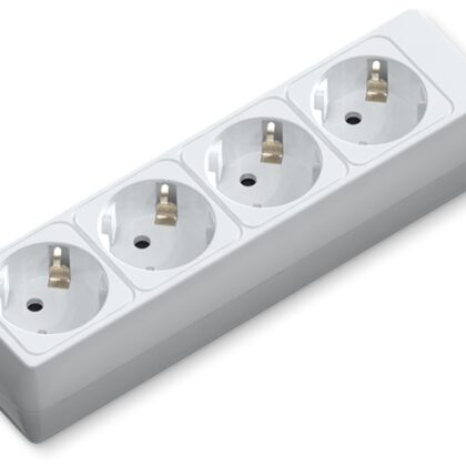Tomada Quadrupla c/ Terra s/ Fio