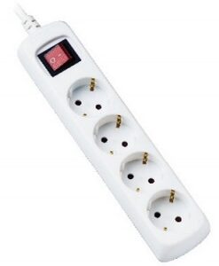 Extensão Quadrupla c/ Interruptor (5 mts)