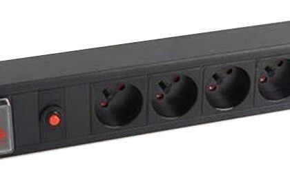 Extensão Sextupla p/ Rack 19 1U 3500W 16A c/ Interruptor + Filtro de Protecção (1,8 mts) - CROMAD