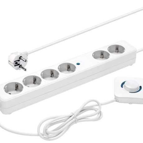 Extensão Sextupla 6 Tomadas c/ Interruptor de Pé (1,5mts) - NIMO