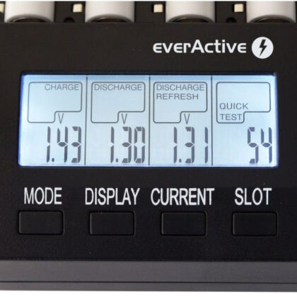 Carregador de Pilhas AA/AAA c/ LCD - everActive
