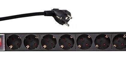 Extensão PDU 9 Tomadas p/ Rack 19 c/ Interruptor (2 mts) - LOGILINK
