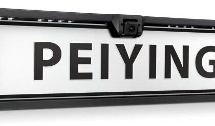 Placa Traseira de Matricula c/ Camara Marcha-a-Trás - PEIYING