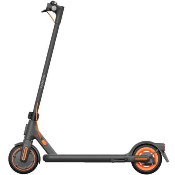 Trotinete Elétrica Xiaomi Electric Scooter 4 Go Motor 450W Rodas 8.1" 20km/h Autonomia 18 km Preto e Laranja