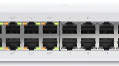 Switch de Rede 16 Portas UniFi Gen2 10/100/1000 Mbps PoE+ (Branco) - UBIQUITI