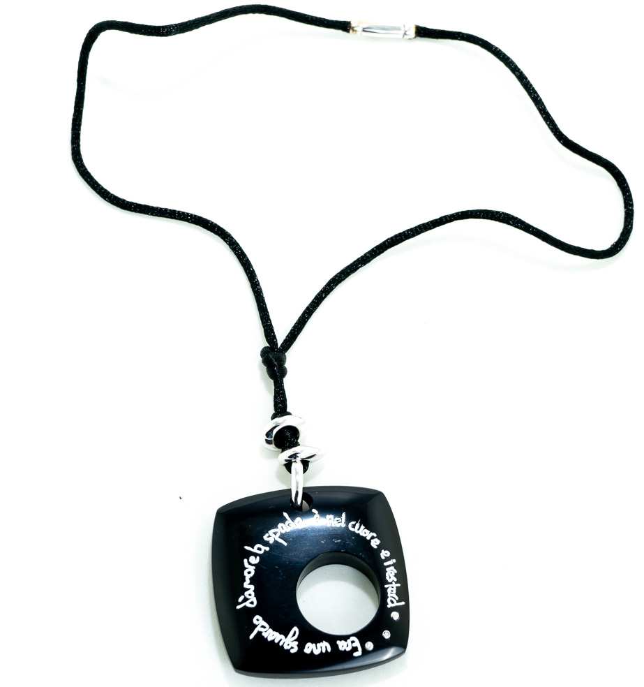 Colar DM6TC038-NEGR - DEMARIA