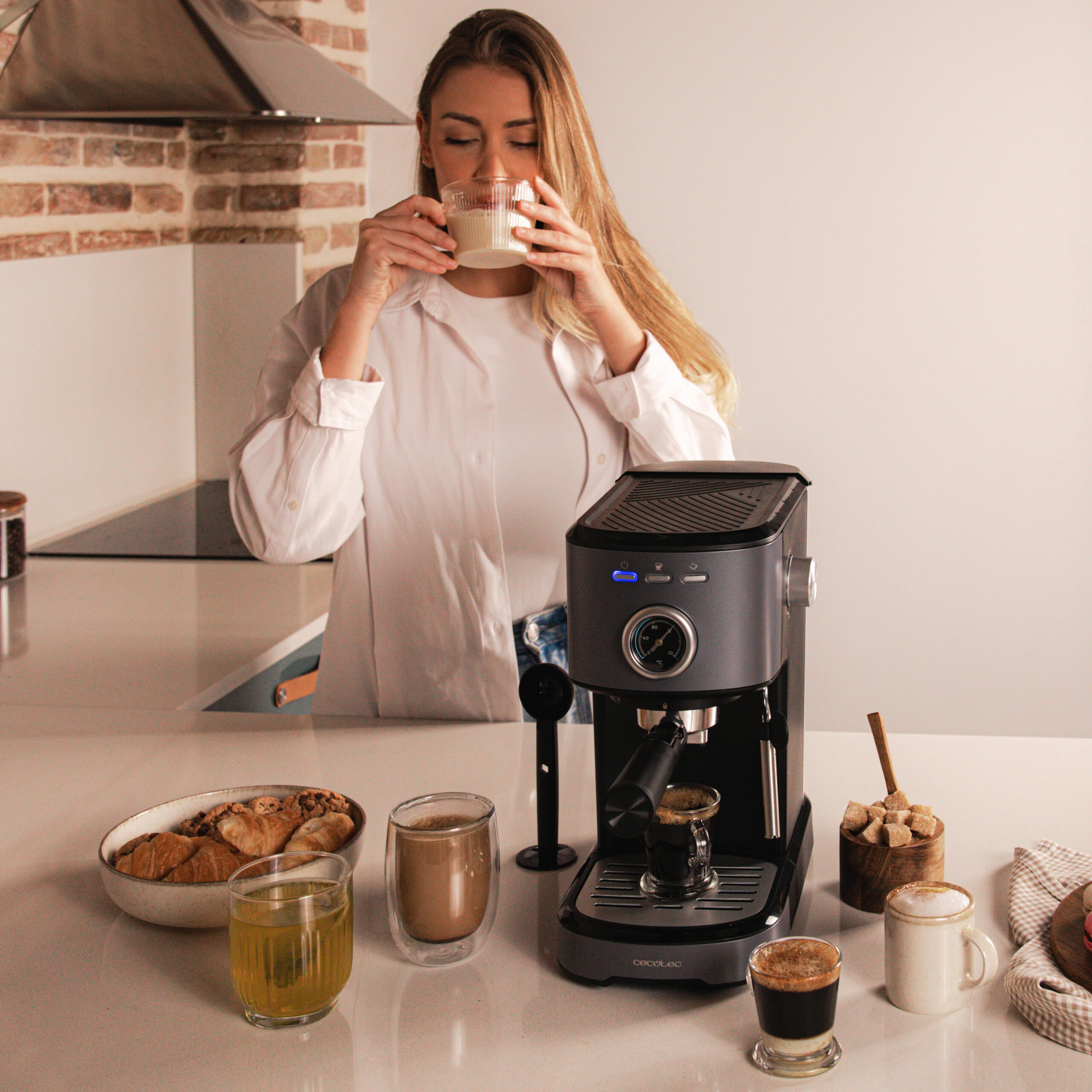 00275_Cafetera_Express_Power_Espresso_20_HL_01_m5a7gc