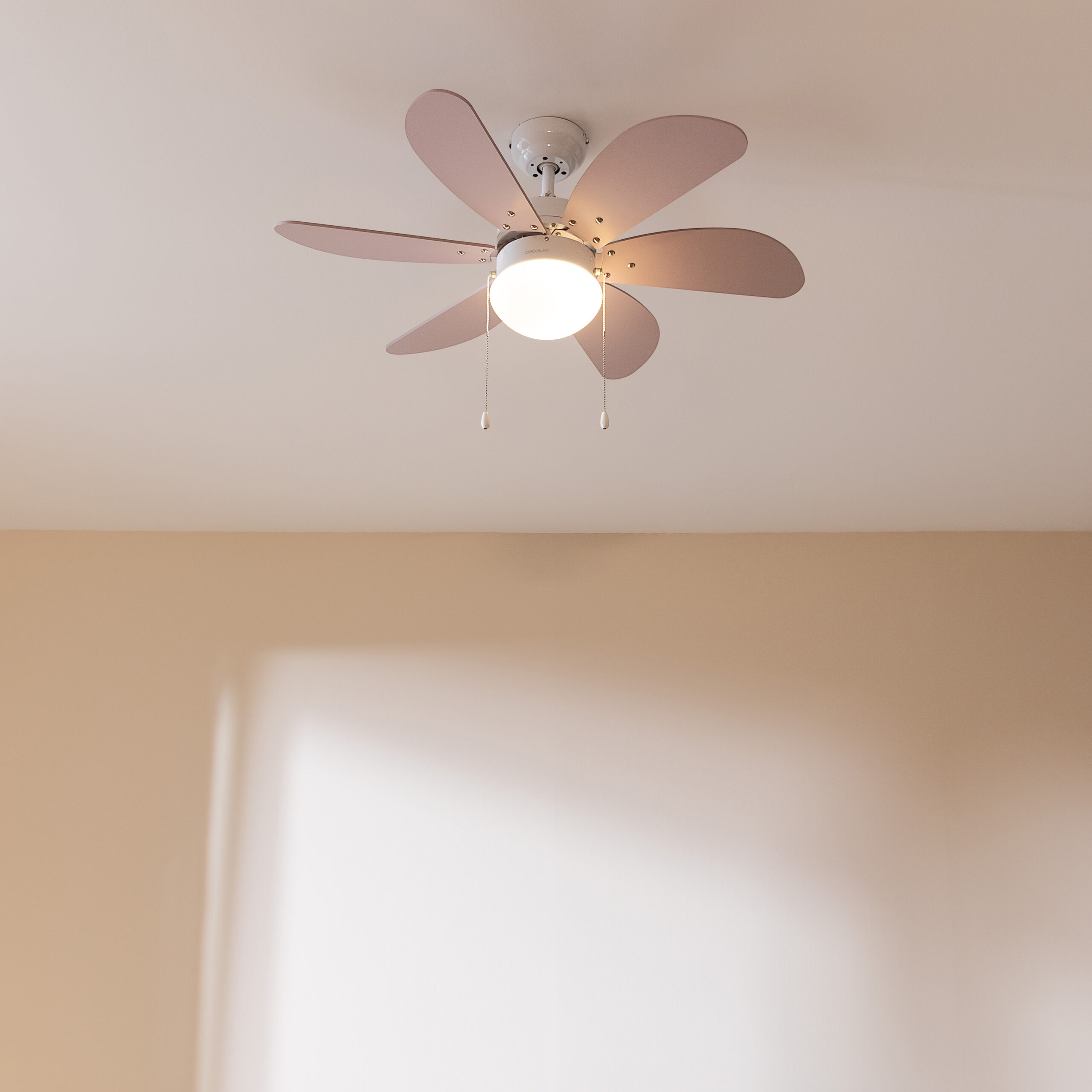 05964_EnergySilence_Aero_3600_Vision_Purple_HL_01_py7wk1