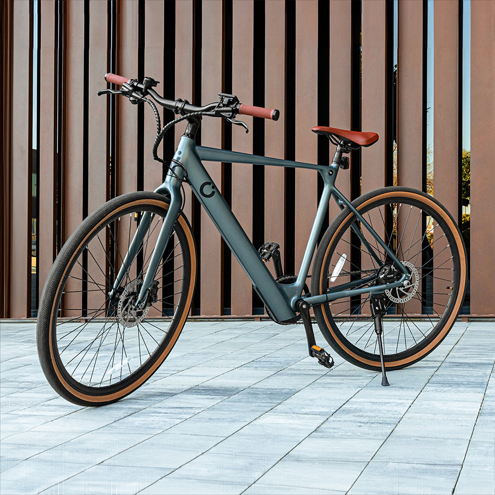 07252_Sprint_Silver_HL_01_pk7yhe