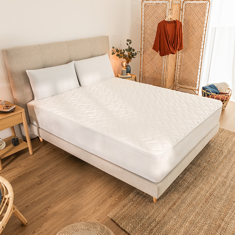 07284_Flow_ProtectMattress_2000_CloudCotton_HL_01
