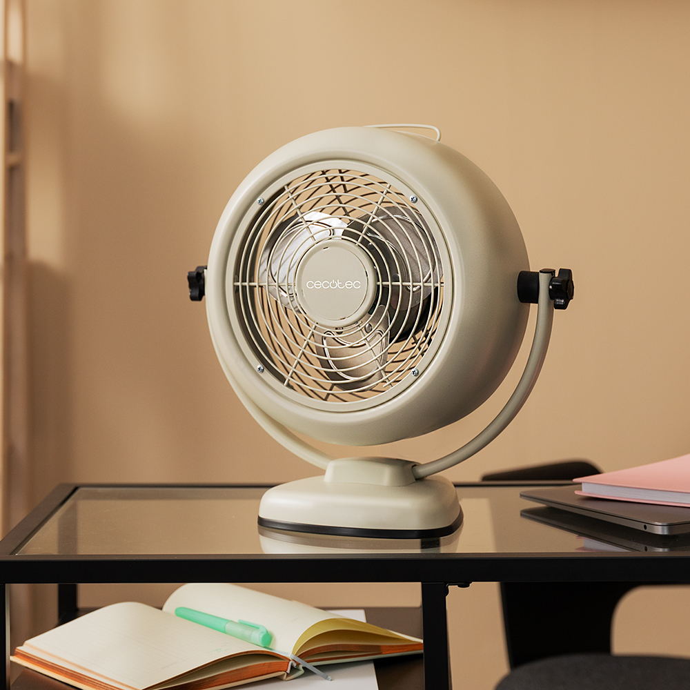 08209_Energy_Silence_800_RetroDesk_Green_HL_01_wmnx1g