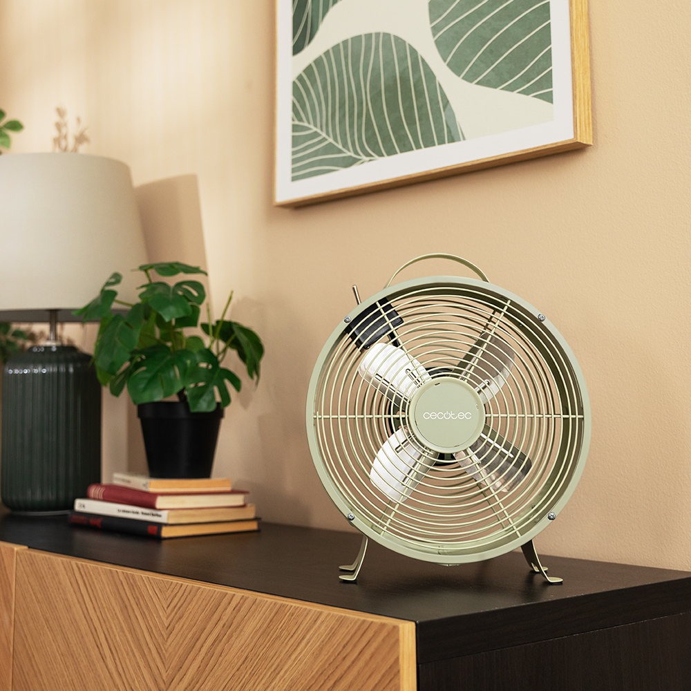 08212_Energy_Silence_400_RetroDesk_Green_HL_01_etsp03