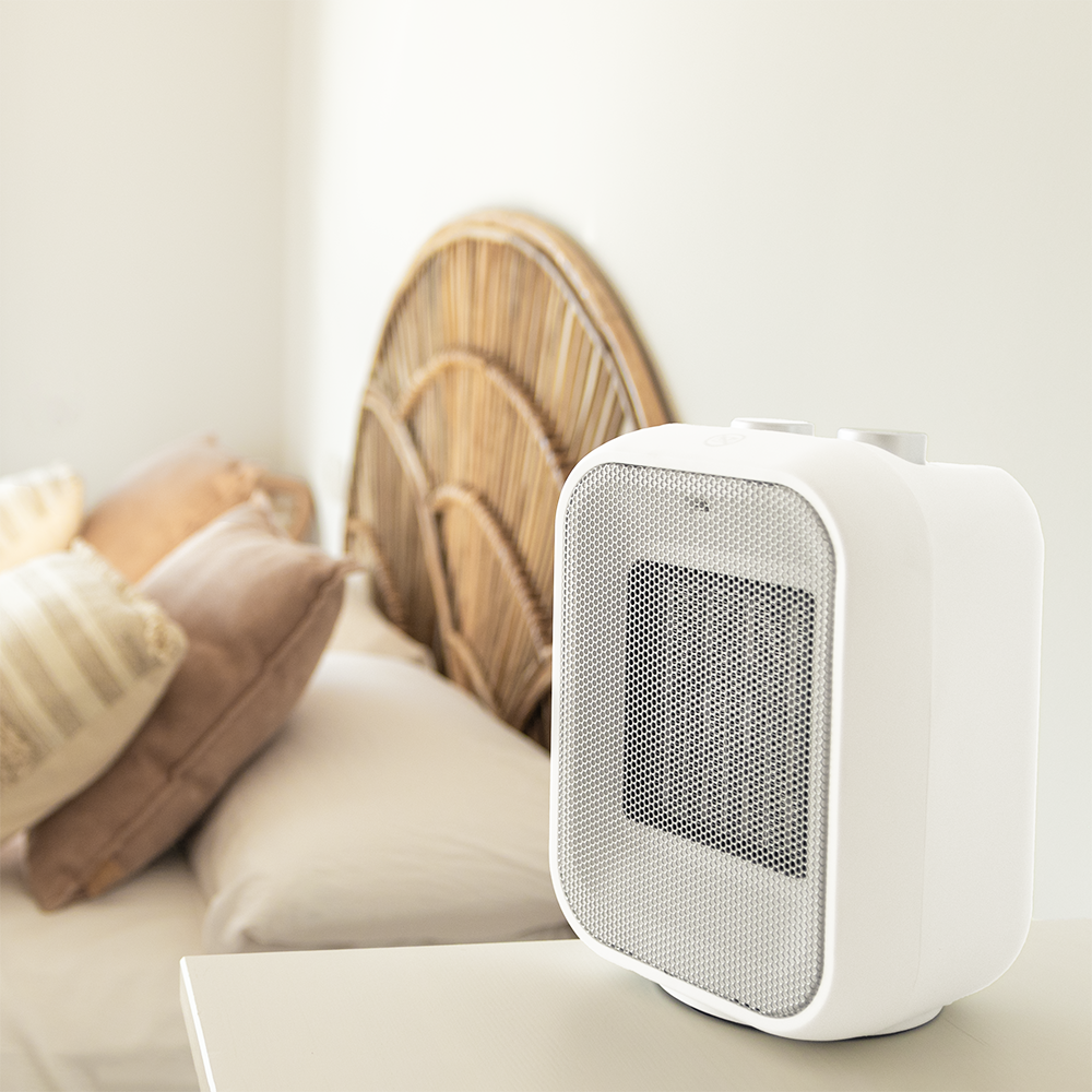 08271_ReadyWarm_1500_Max_Ceramic_Rotate_White_HL_01