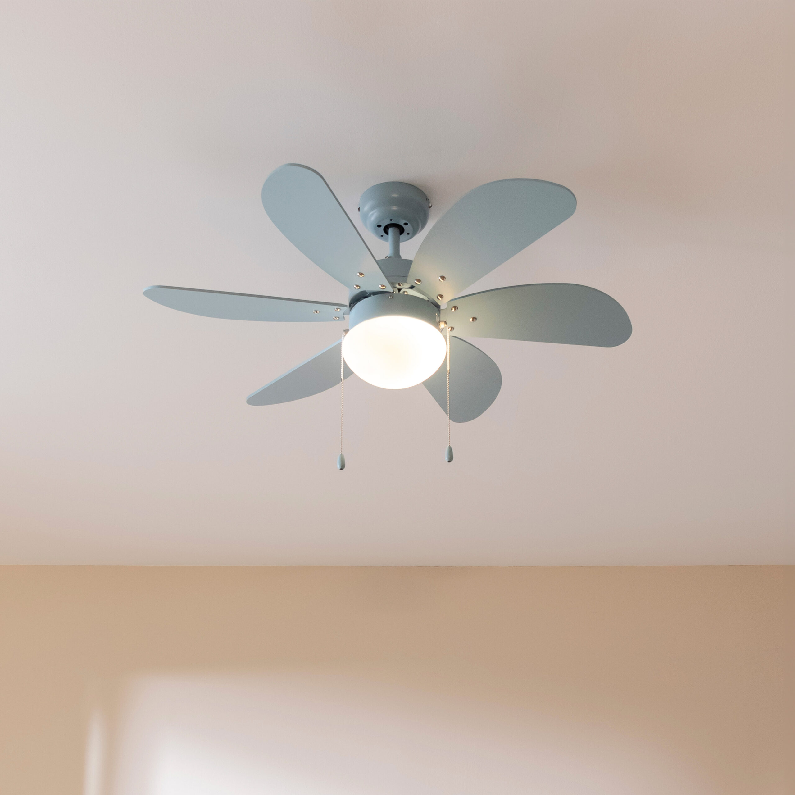 08452_EnergySilence_Aero_3600_Vision_Full_Sky_HL_01
