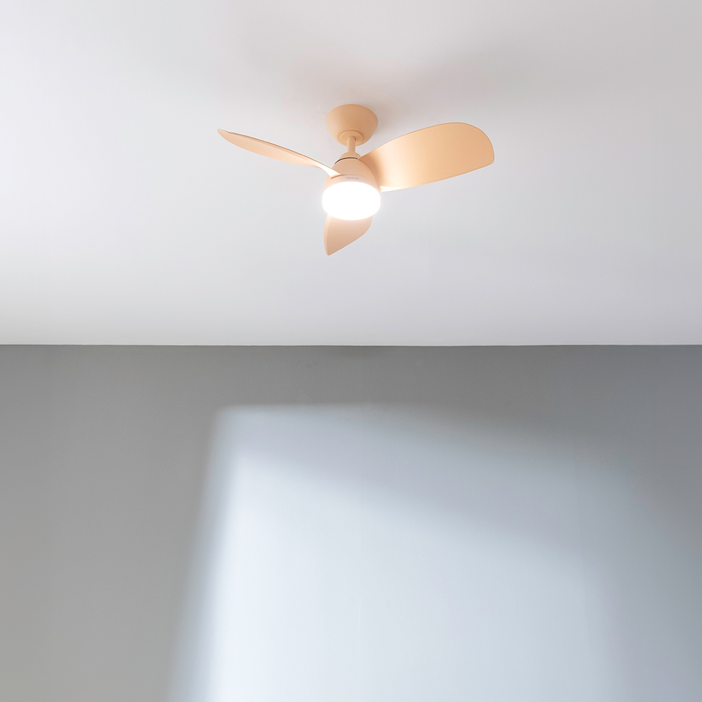 08467_EnergySilence_Aero_3050_Orange_HL_01_uo9aps